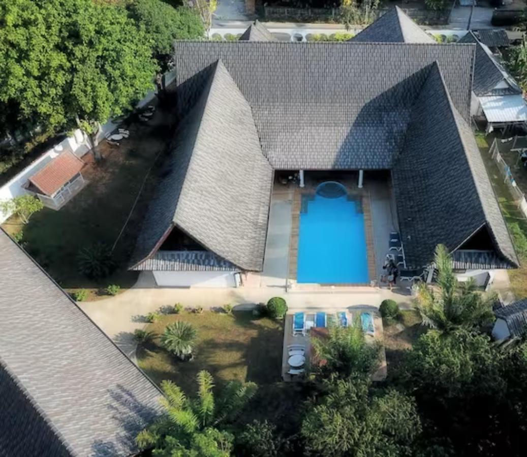 Chalong Palm Residence Экстерьер фото